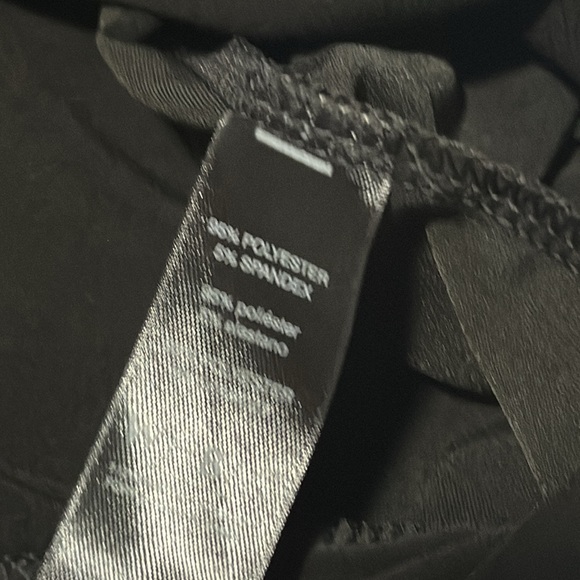 NWOT White House Black Market Top - Picture 10 of 10